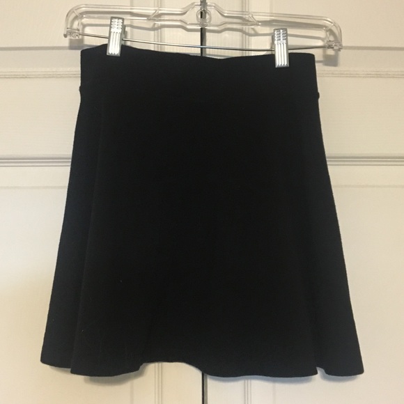 Black Skater Skirt - Picture 2 of 2